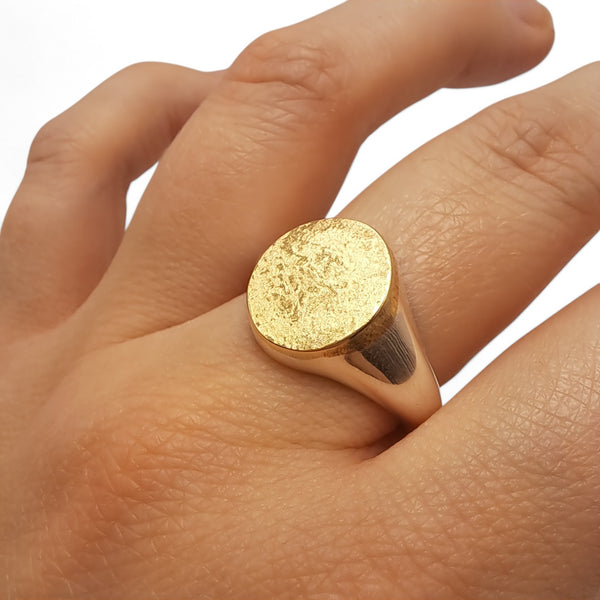 9ct Textured Gold Top Signet Ring