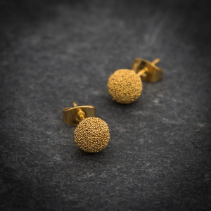 Gold Granulation Stud earrings