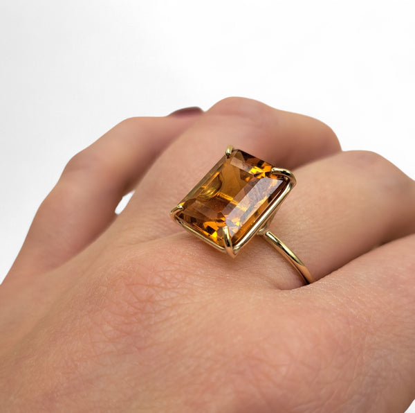 9ct Gold Madeira Citrine Mini Cocktail Ring