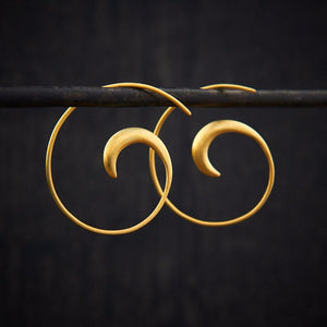 Gold Swirl Hoop earrings