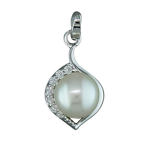 Sterling Silver White Freshwater Pearl Necklace